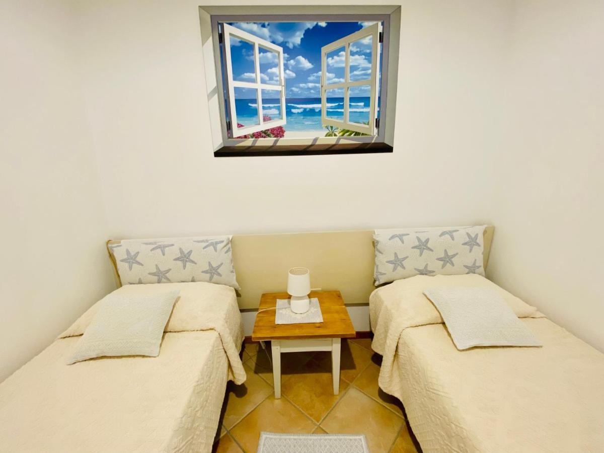 La Casa Blu Villa ซานปันตาเลโอ ภายนอก รูปภาพ